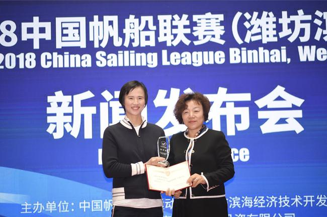 张小冬、徐莉佳