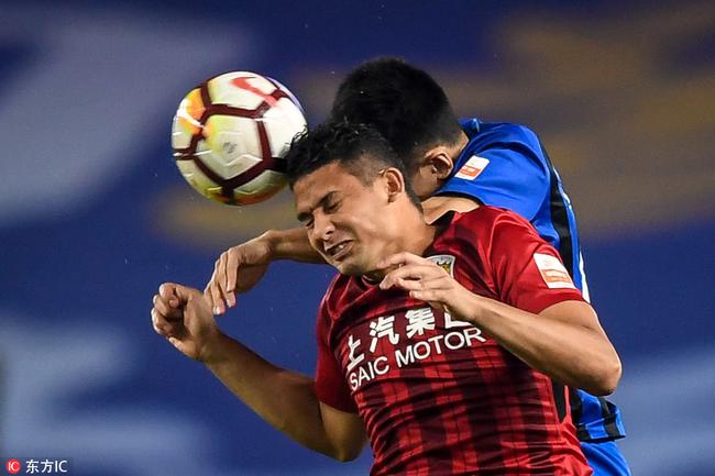 半场-吕文君进球无效颜骏凌极限救险 上港0-0苏