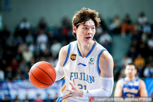 为何如此神勇?王哲林笑谈:不准怎么加盟广东