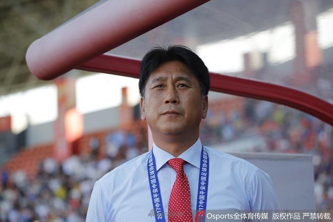 朴泰夏将搭档金昶伯负责女足黄队做事