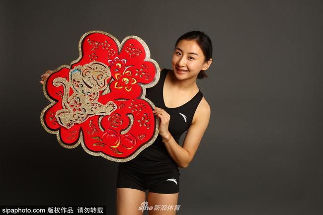何雯娜(资料图)