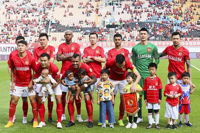 粤媒:恒大牺牲成绩培养球员 有助中国足球振兴