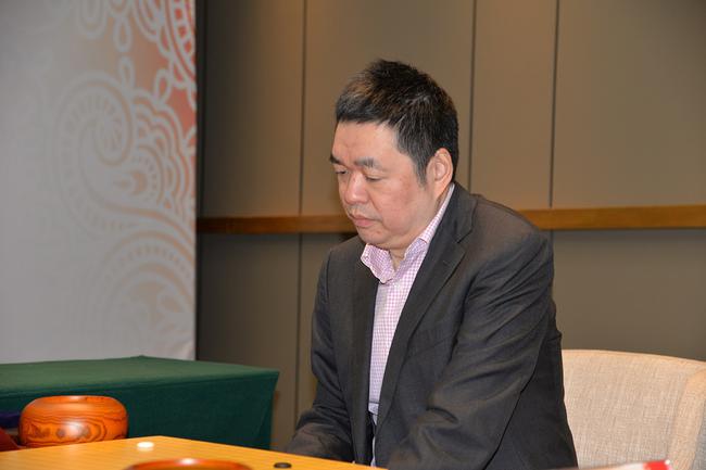 马晓春