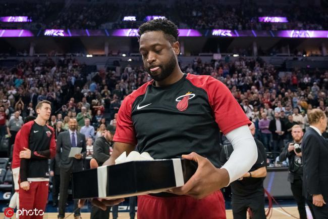 韋德:退役時刻不會流淚,會接受心理治療完成過渡!-黑特籃球-NBA新聞影音圖片分享社區