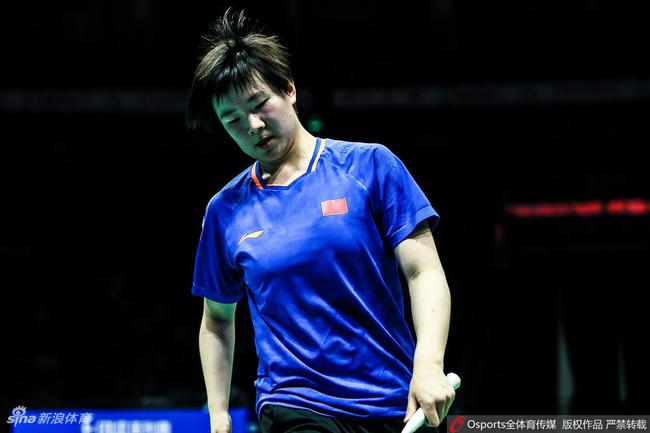 亚锦赛何冰娇0-2山口茜 日本夺队史女单