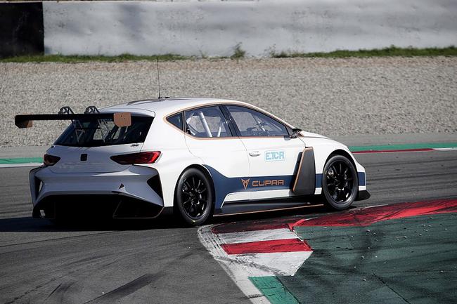 西亚特 Cupra E-TCR赛车