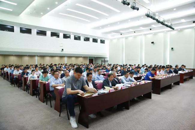 姚明参添会议