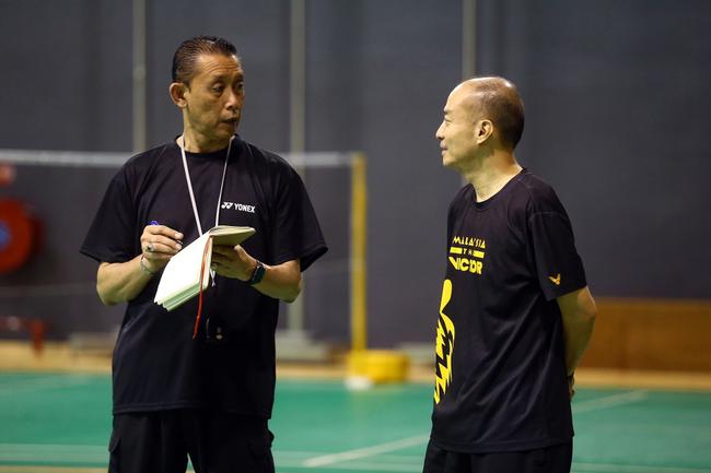 米士本和叶诚万