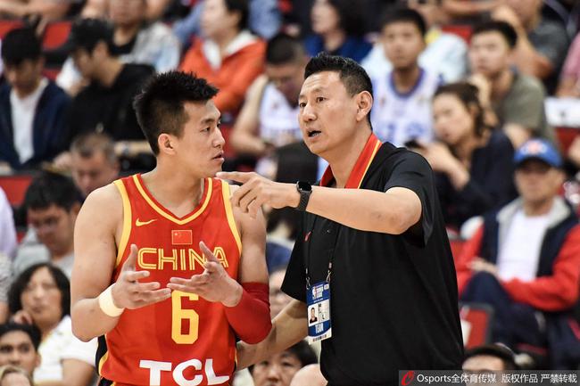 面对外媒对答如流,李楠这波英语水平你怎么看?