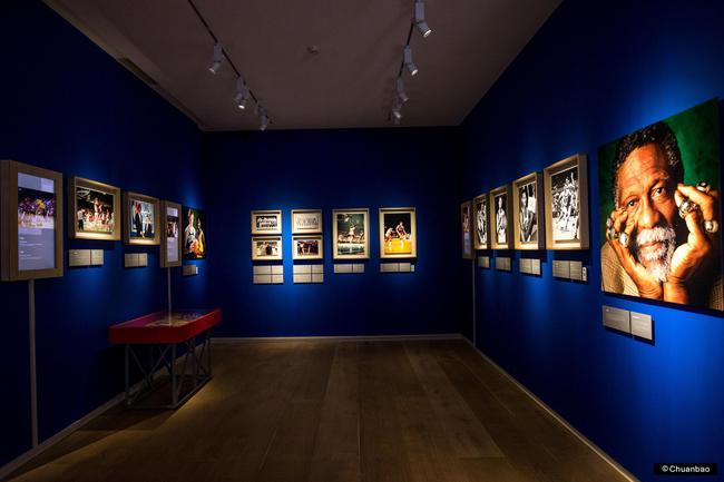 王朝区展示NBA精彩历史