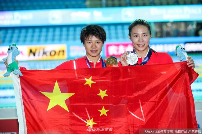 施廷懋王涵包揽女子三米板冠亚军 低谷迷茫时从未放弃