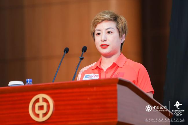 奥运宣讲团成员演讲