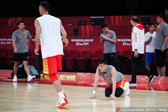 中国男篮赛前训练