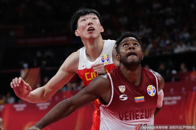 中国队竟然输委内瑞拉18个篮板
