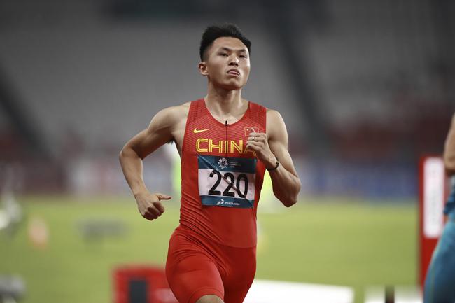 世锦赛中国男子百米三人出战 许周政联手苏谢