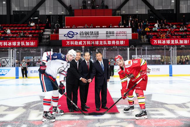 北京主场开门红 KHL万科龙用胜利开启赛季新阶段