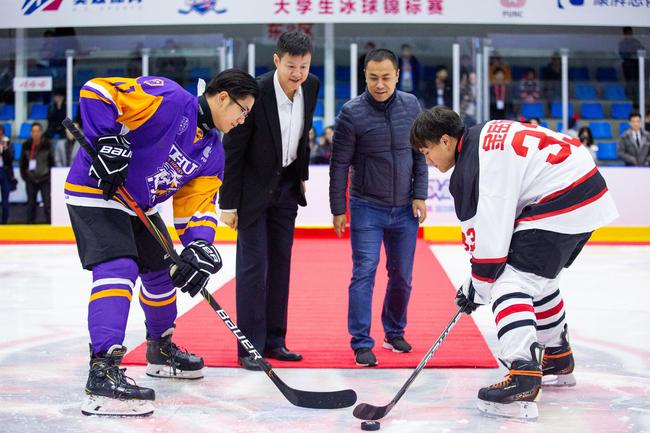 2019中国大学生冰球锦标赛开幕 揭幕战北大VS清华