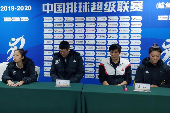 丁霞：辽宁队八强战终获首胜 对于胜利十分渴望