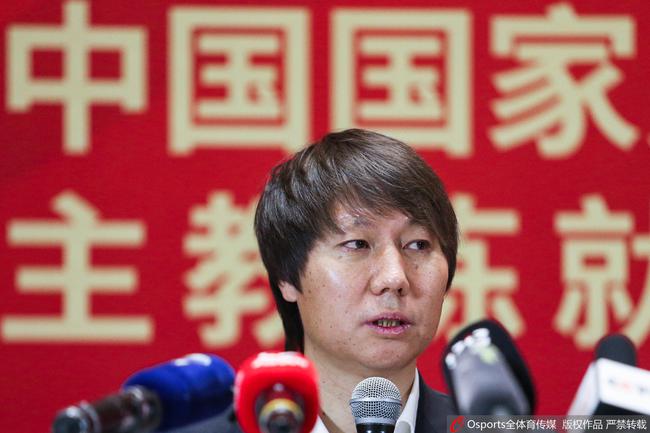 李铁能否改变国足锋无力的问题