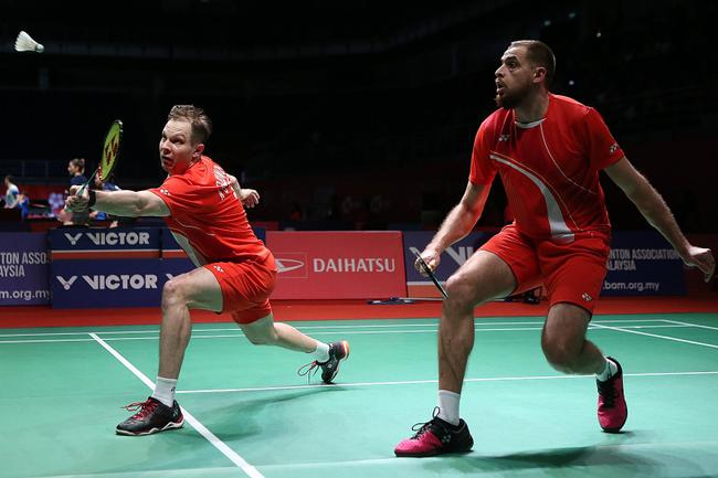 伊万诺夫/索佐诺夫