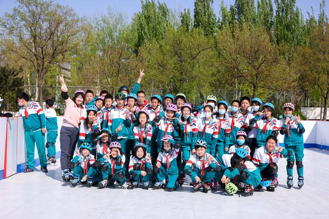 北京景山学校大兴实验学校举办第十届体育节暨冰雪嘉年华
