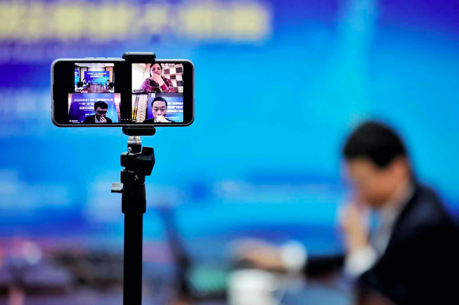 现场比赛同步直播画面
