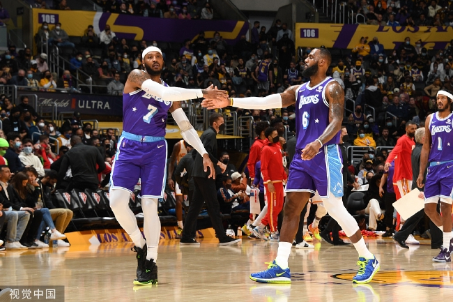 詹姆斯伤病报告 86e6-1508a264c174fb28b0e62ce6dfdbb7a6.jpg