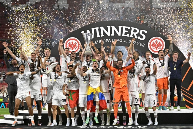 25年后终于有拜仁外的德甲球队获欧战冠军