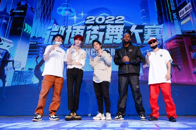 ��ͯ����ϣ٩��Ф�Ǳ� ��Rochka���