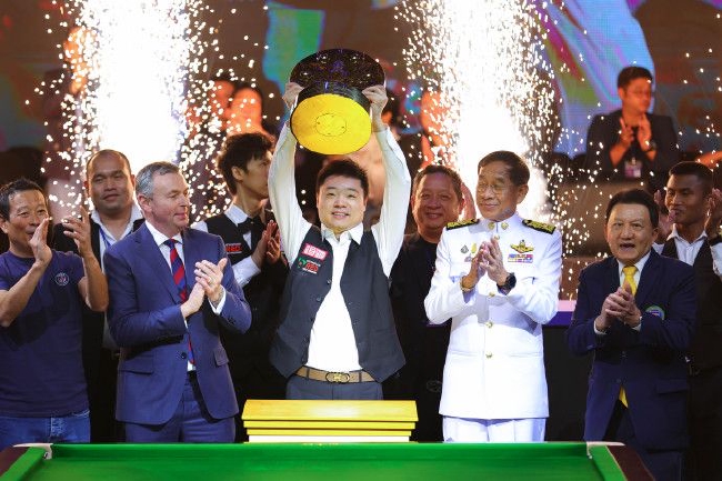 丁俊晖夺得个人第2个6红球世锦赛冠军