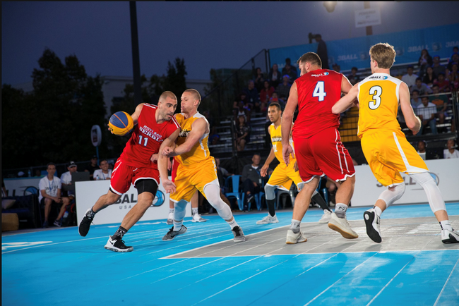 FIBA3X3世界排名第一的杜赞(左1),将带领“最强战队”诺维萨德出战3X3黄金联赛国际精英赛
