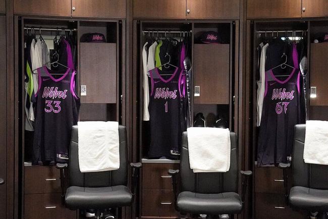 NBA史上最炫酷的紫色球衣诞生 湖人都被比下
