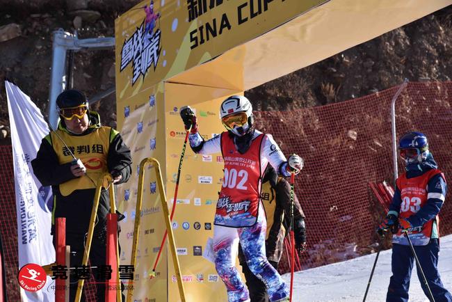 18\/19新浪杯高山滑雪公开赛 揭幕战选手排名揭