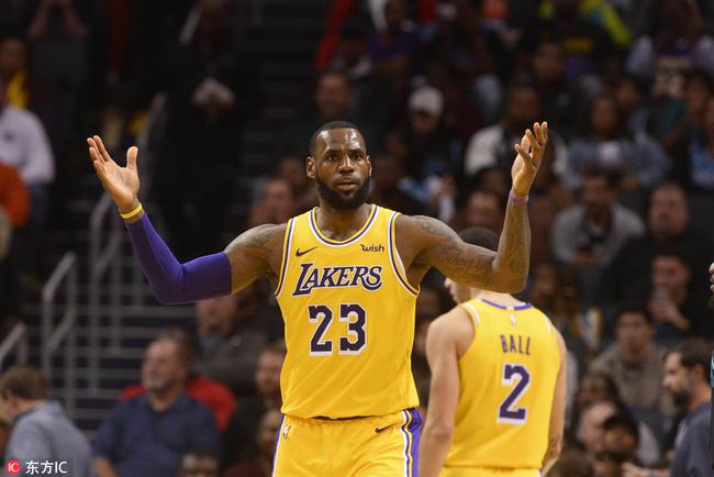 詹姆斯超越伯德创纪录!但这数据他只排历史23