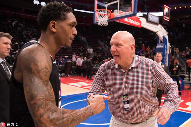 詹皇不会竞选总统,但考虑怎么花19亿买NBA球队