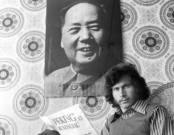 世界杯德国巨星:年轻时爱毛泽东 训练都带毛语