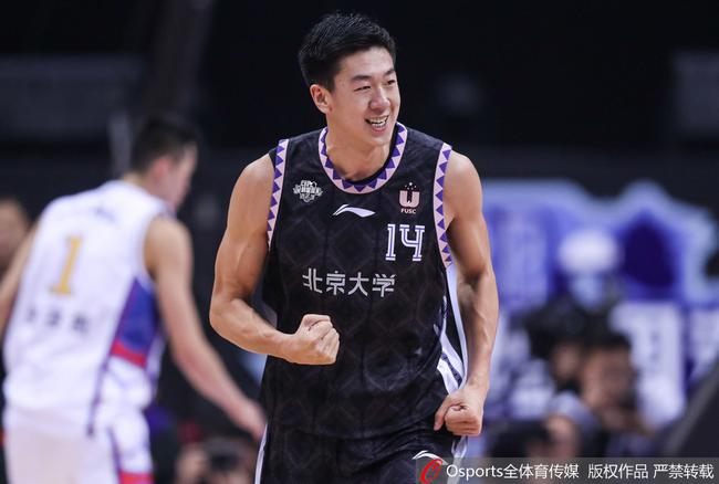 大学联队战胜CBA星锐联队，北大王少杰获得MVP