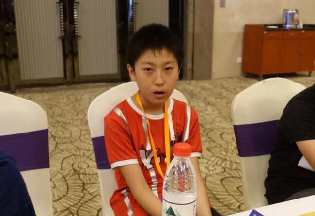 小棋手