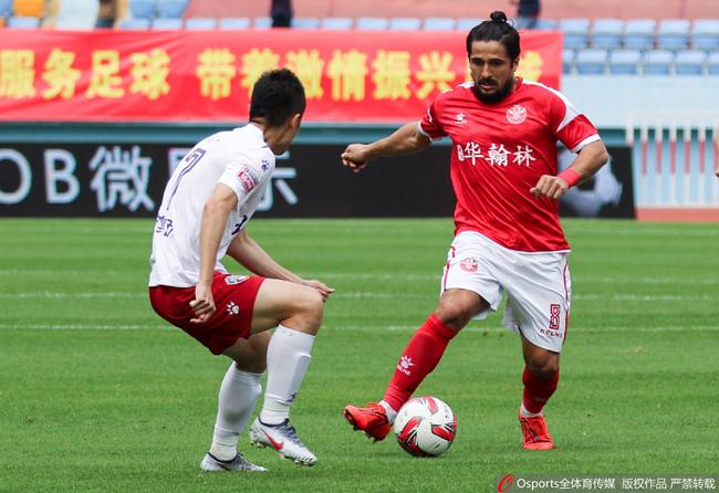 梅县铁汉与北体大 申鑫对阵川足的比赛中均闷平首场