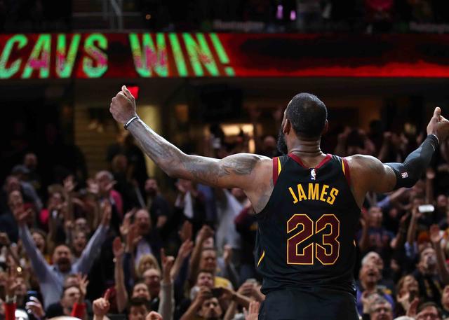 詹姆斯重返克利夫兰