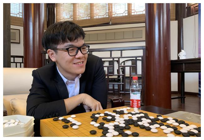 棋葩说:中韩围棋积分榜 网友:请叫柯洁斗地主冠军