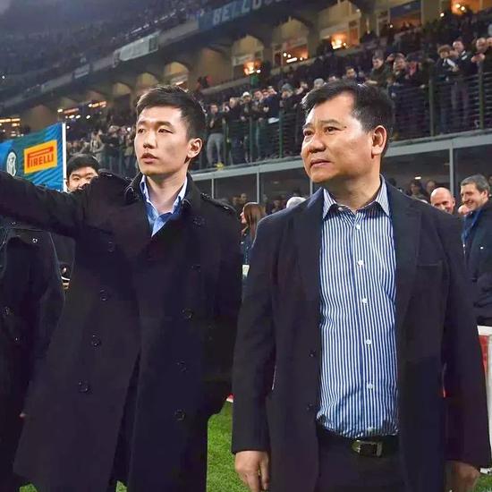 张康阳与父亲张近东
