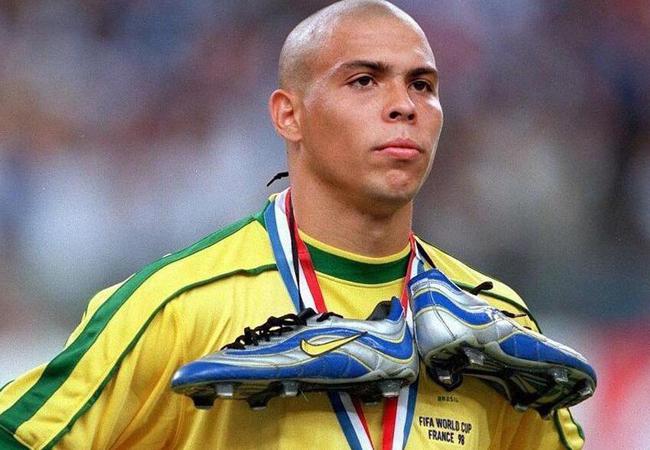 98年的罗纳尔多