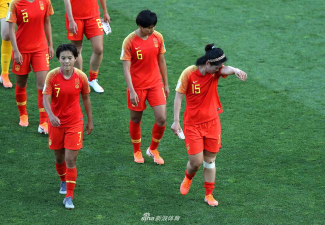 中国女足折戟世界杯