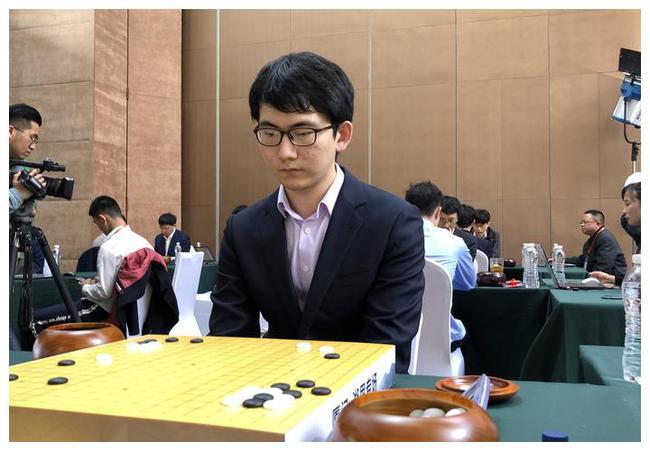 龙元明城杭州小将丁浩