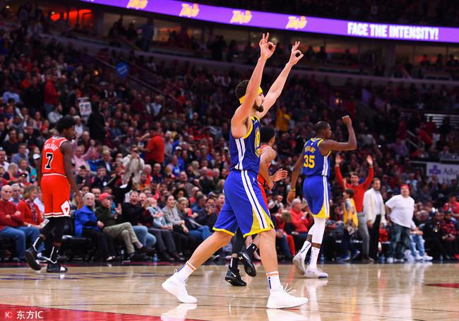 勇士的三分爆炸了