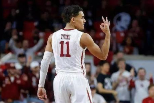 僅大學一年級就媲美Curry!他能成為下一代傳奇嗎?-黑特籃球-NBA新聞影音圖片分享社區