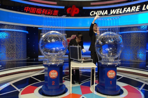 双色球摇奖机
