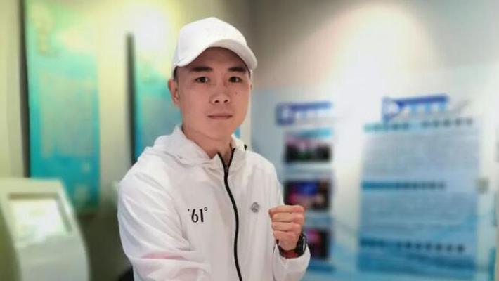 徐灿参加禁毒活动