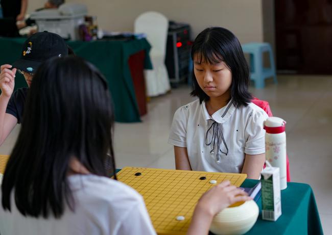 女子状元——张梦瑶在比赛中